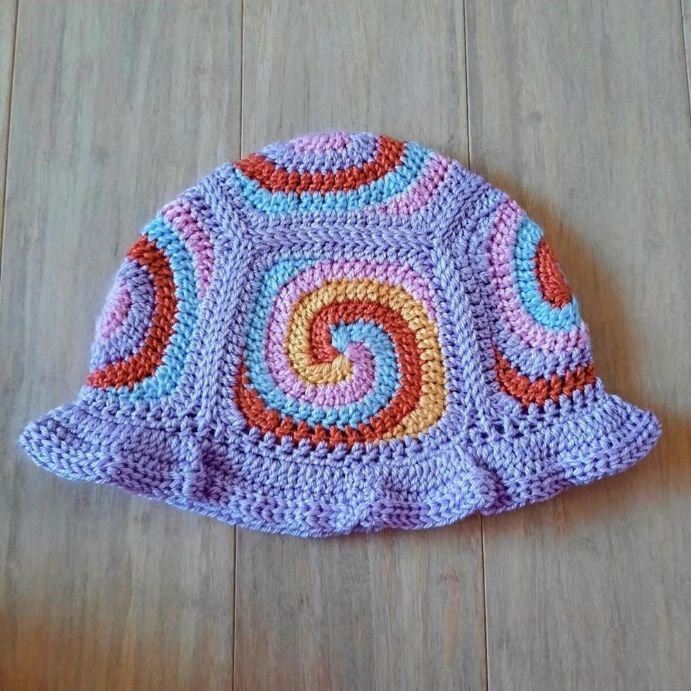 Crochet Psychedelic Swirl Bucket Hat (pastel)